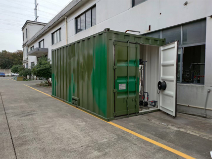 農村集裝箱式飲用水(shuǐ)設備