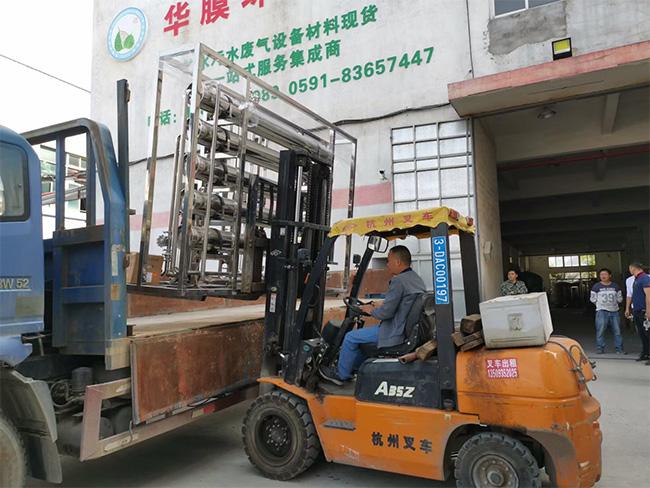 廈門(mén)某化妝品廠純化水(shuǐ)設備