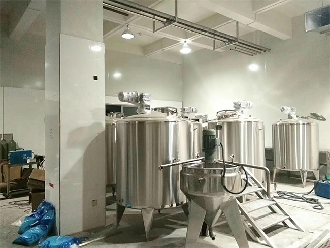 雅客食品純水(shuǐ)設備