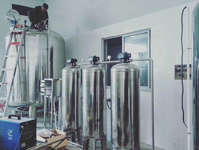 雅客食品純水(shuǐ)設備